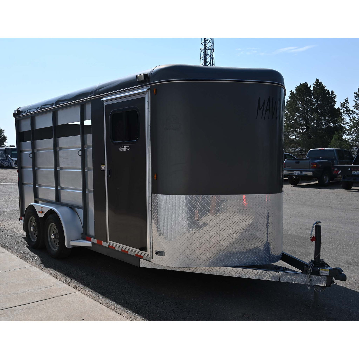 2024 Maverick 3 Horse Trailer Bumper Pull Stock Combo Trailer