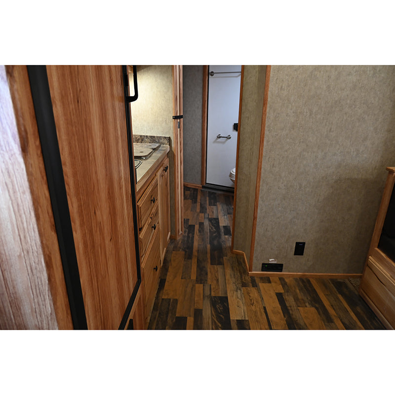 2017 Hoosier 3 Horse 12' Living Quarter