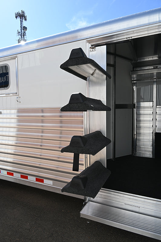SOLD! 2026 4 Star 4 Horse Slant Gooseneck Convenience Package Trailer, Swing out Saddle Rack in Dressing Room