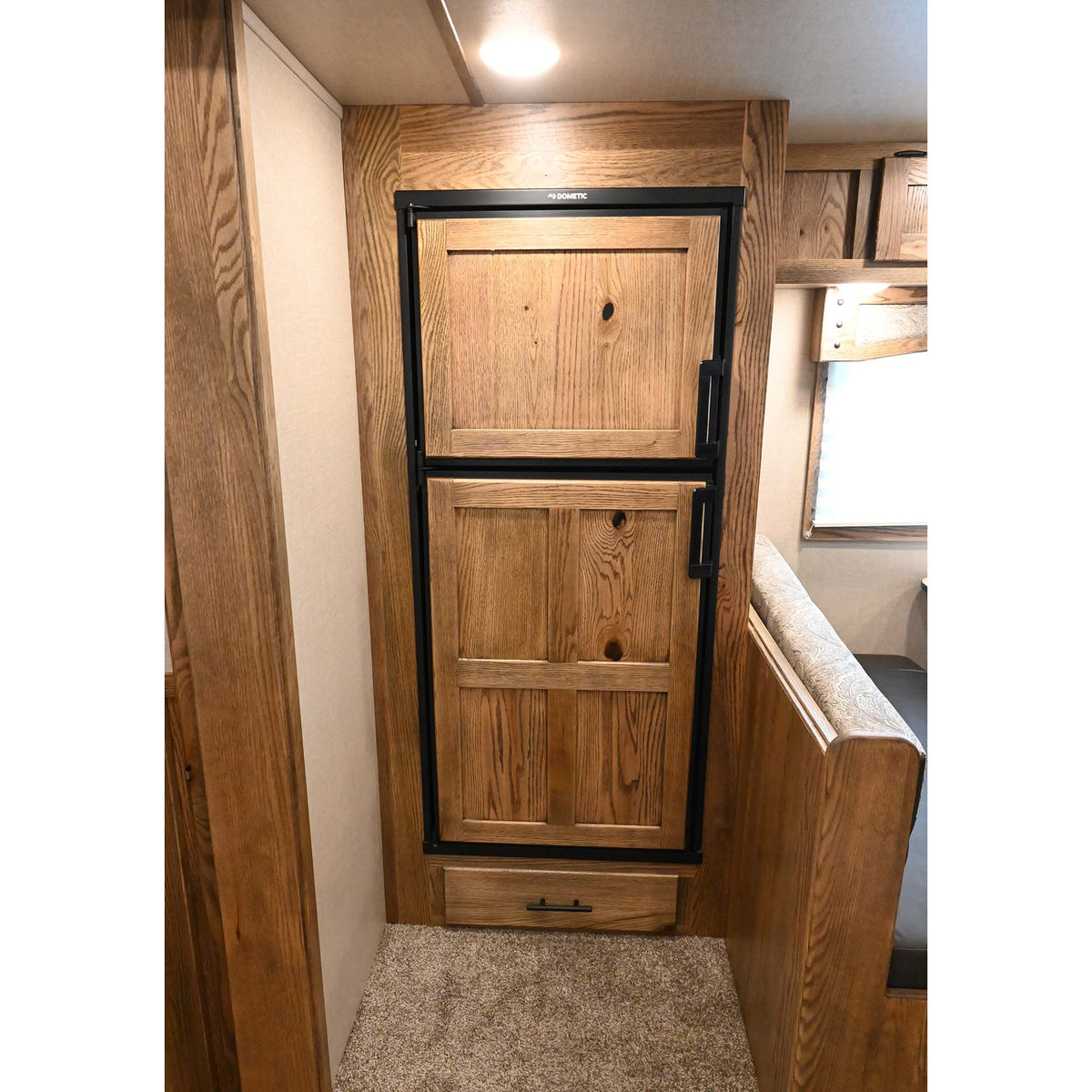2027 Lakota Charger 4 Horse Trailer with 16'  LQ,  Spread Axle