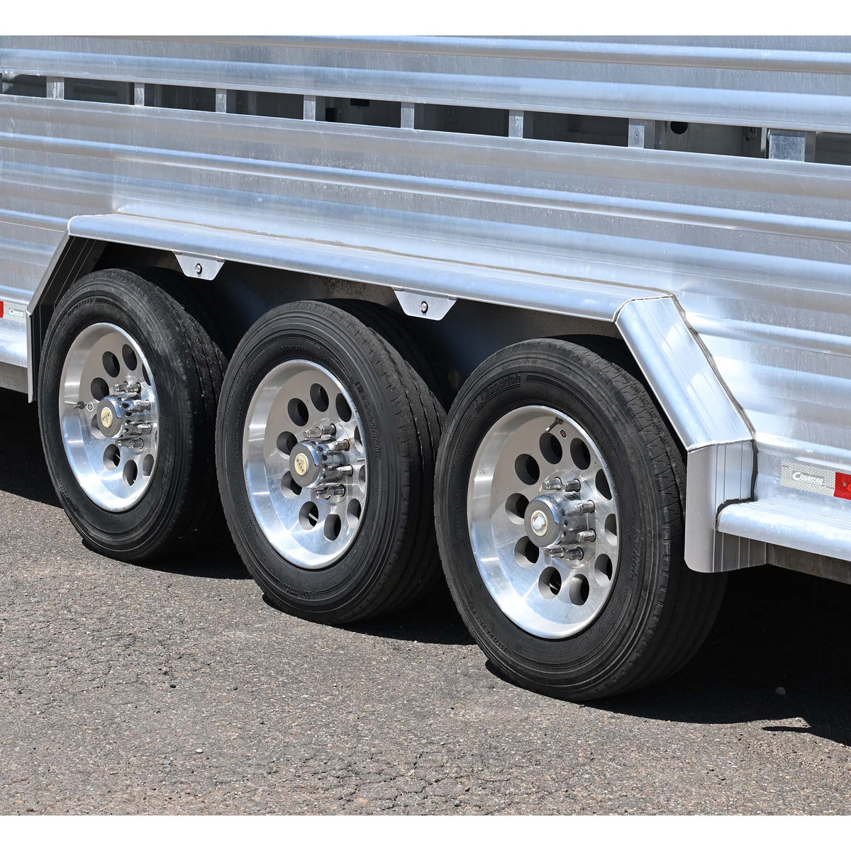 2019 Cimarron 32' Stock Combo Trailer, Double Tack Room, Triple Axle