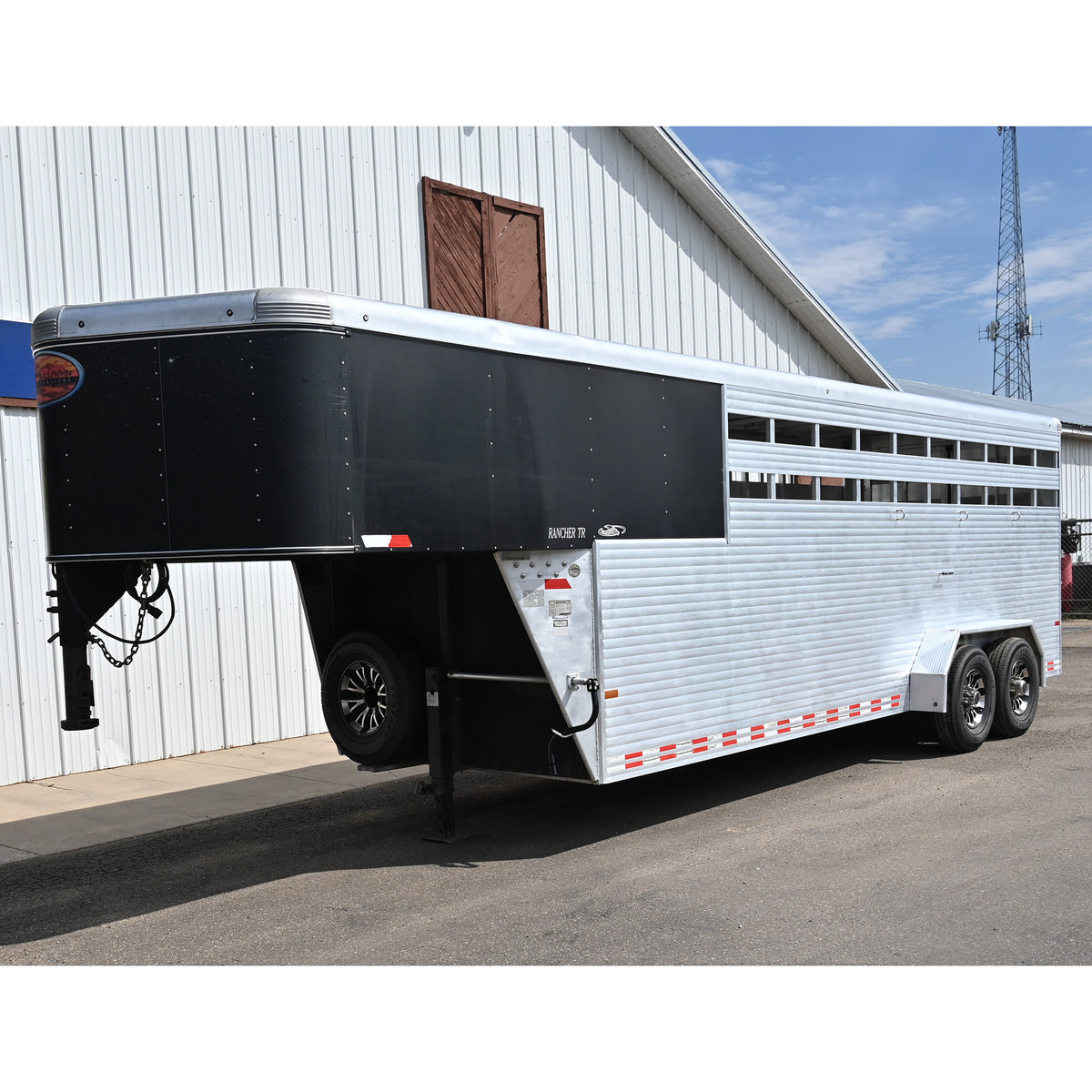 2016 Sundowner 23' Stock Combo Trailer
