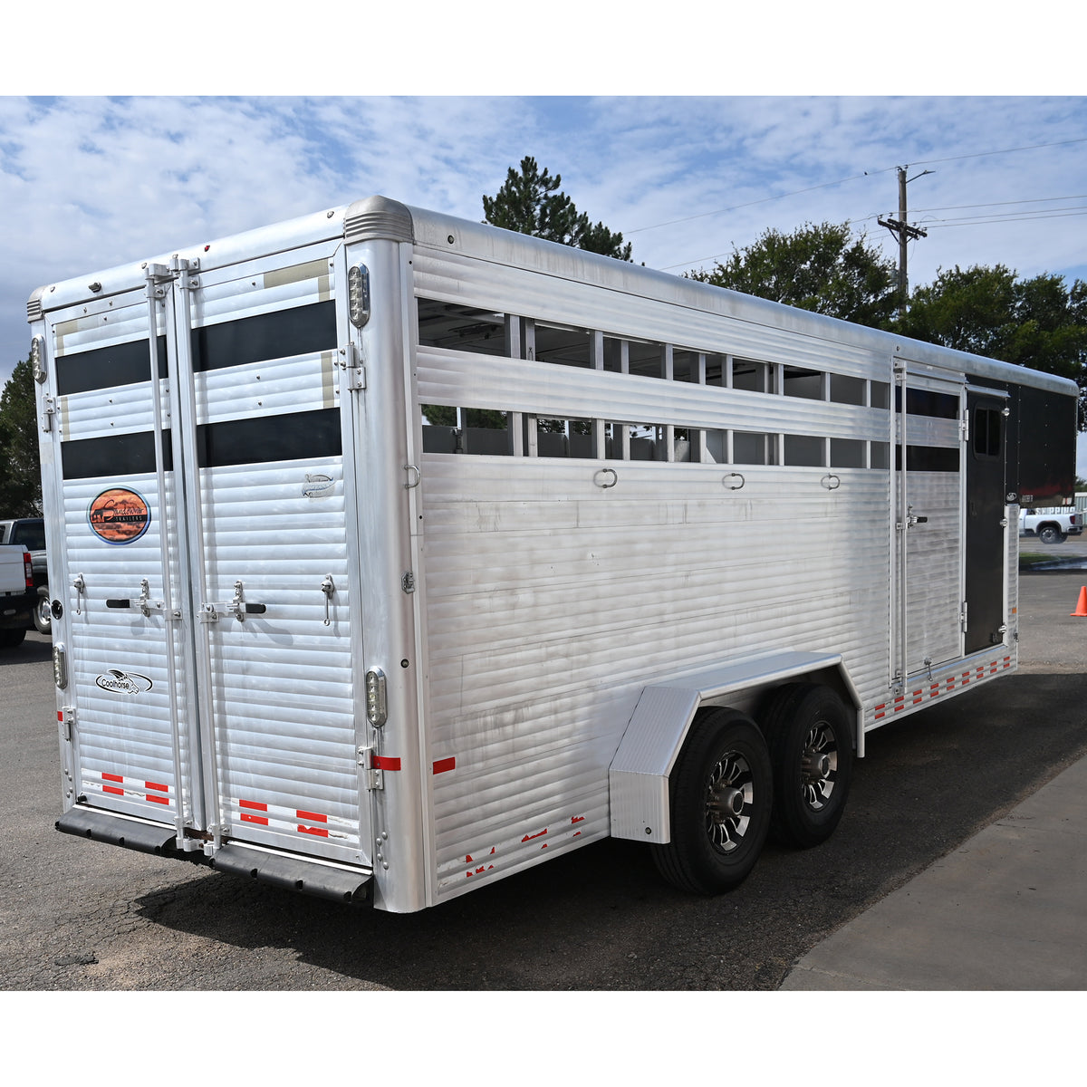 2016 Sundowner 23' Stock Combo Trailer