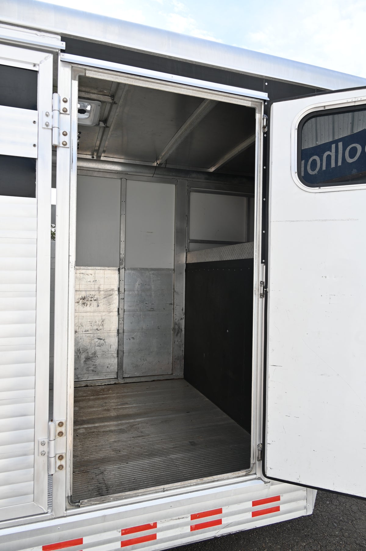 2016 Sundowner 23' Stock Combo Trailer
