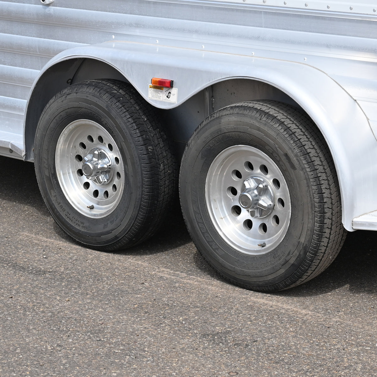 2006 4 Star 2 Horse Bumper Pull Trailer