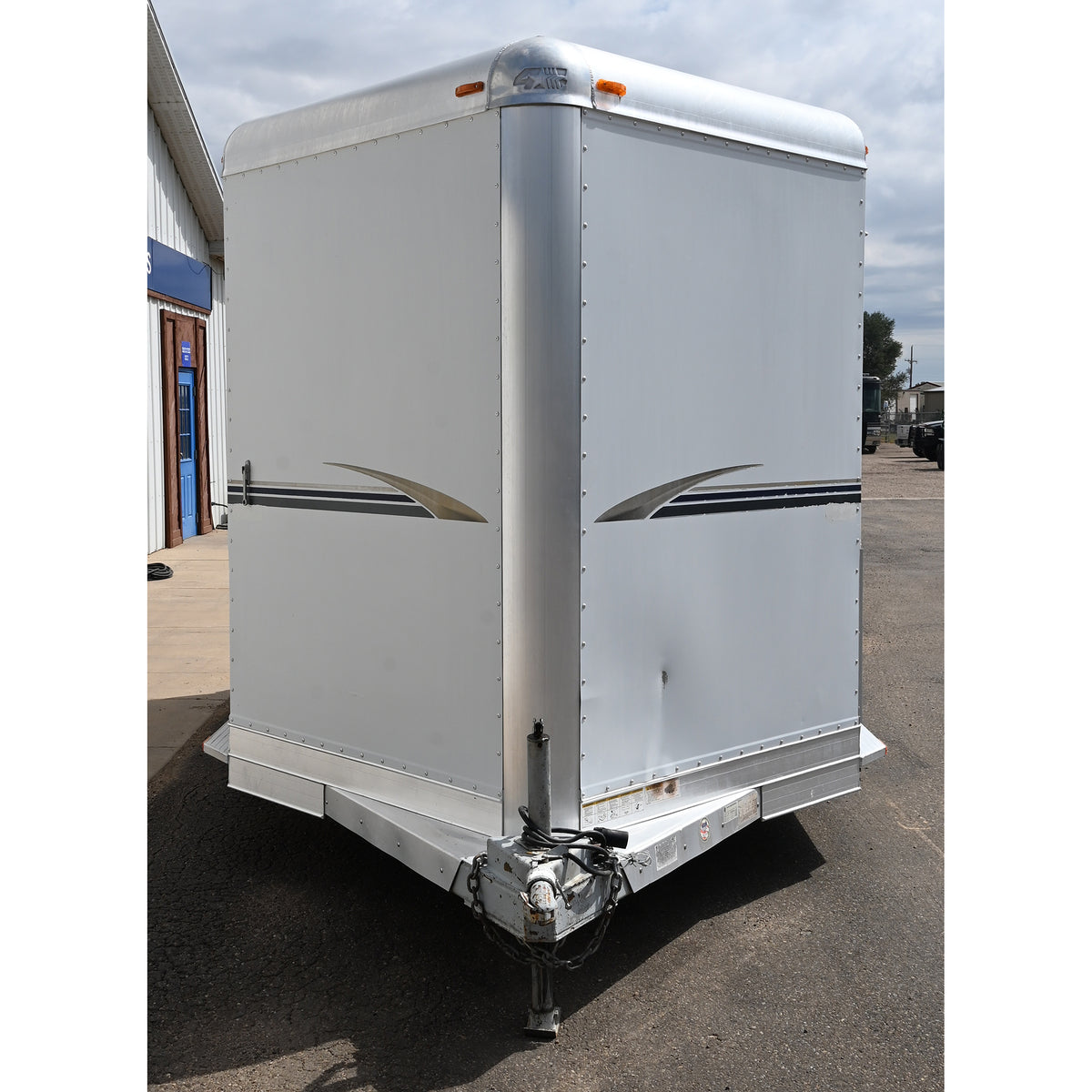 2006 4 Star 2 Horse Bumper Pull Trailer
