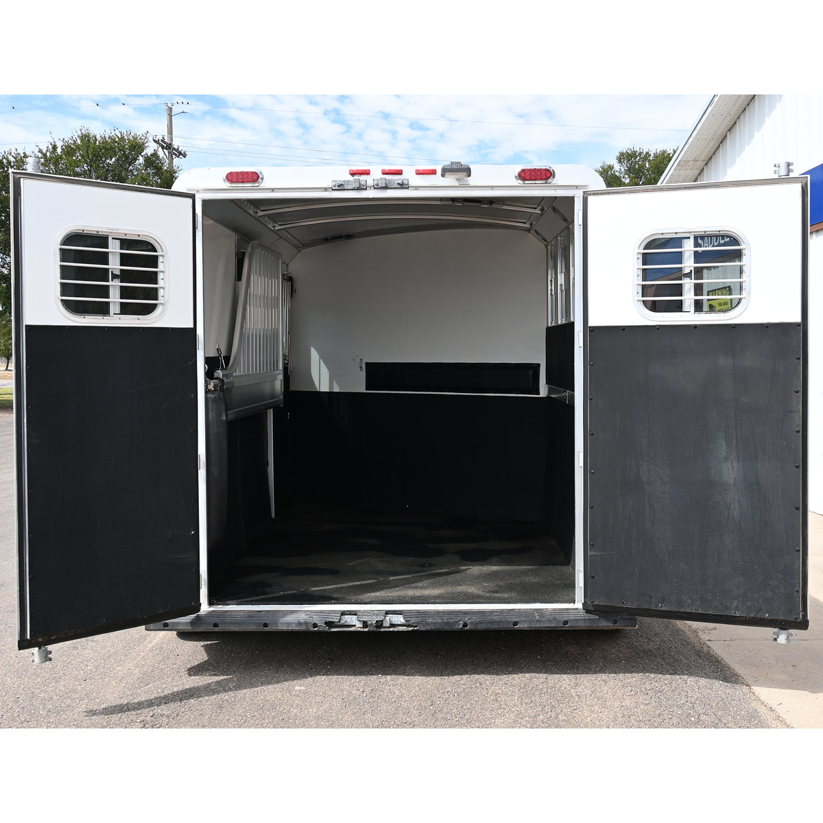 2006 4 Star 2 Horse Bumper Pull Trailer