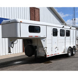 2003 CM 3 Horse Gooseneck Horse Trailer