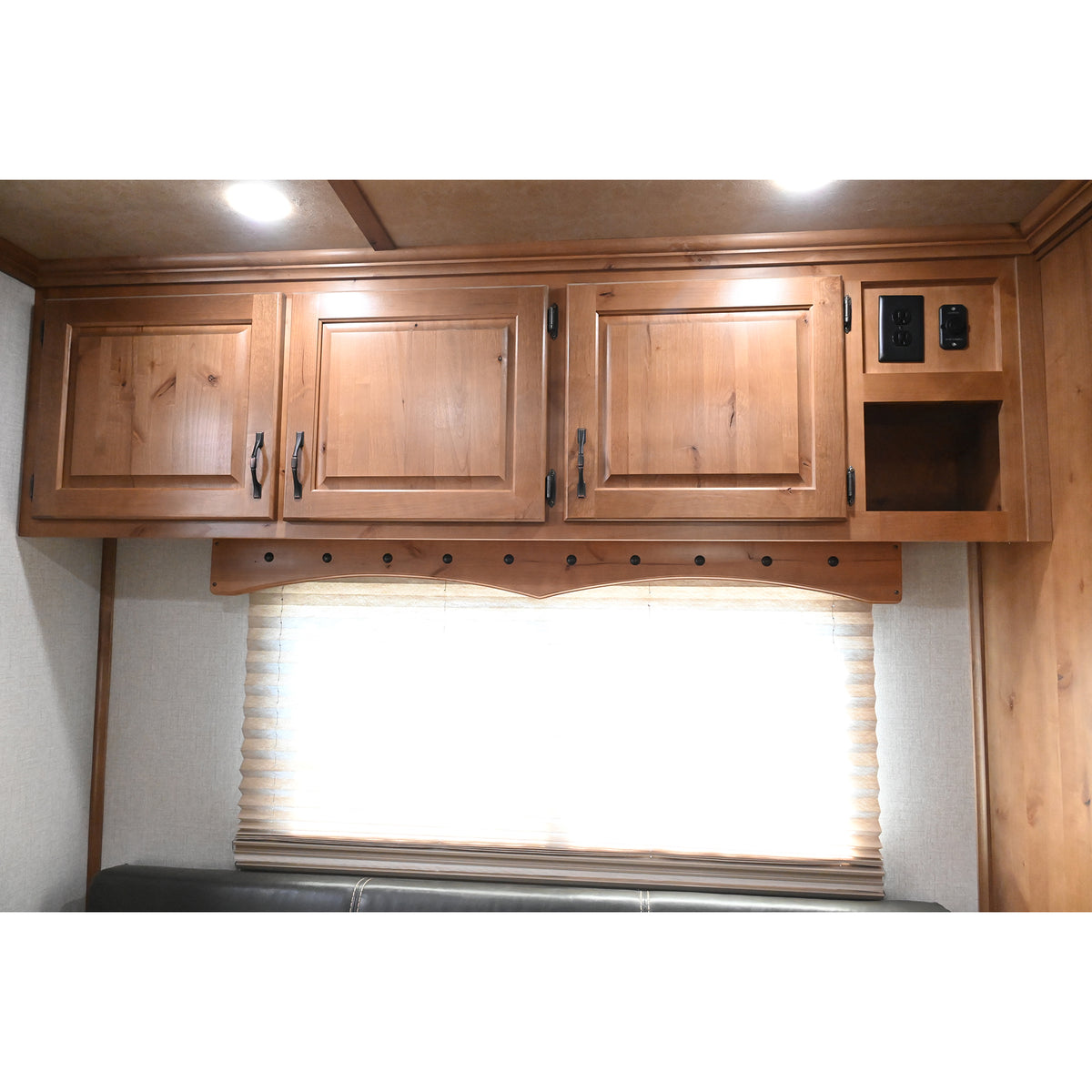 2022 Trails West Sierra 2 Horse 10'x10' Living Quarter