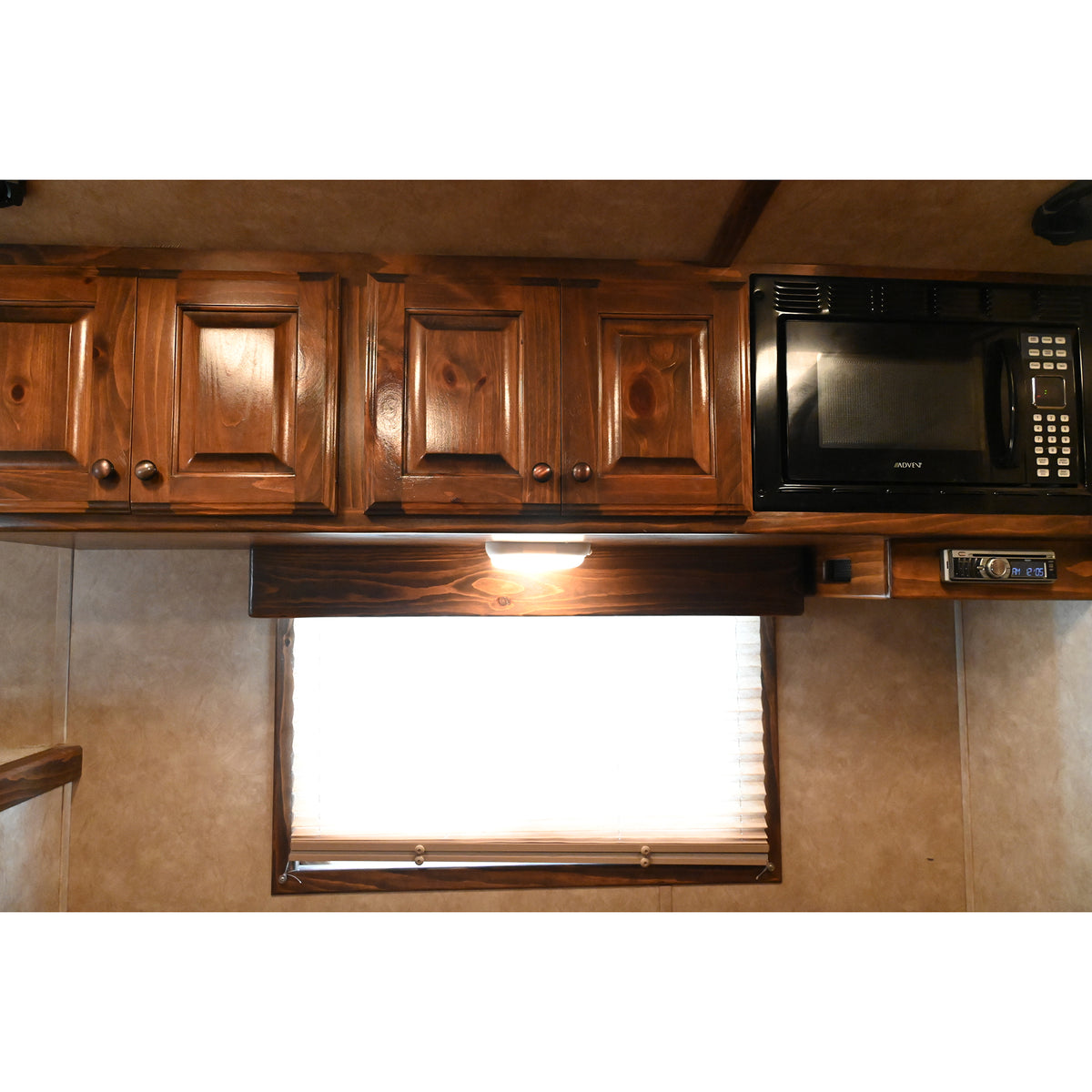 2012 Platinum 4 Horse Trailer with 9' Sierra Living Quarter