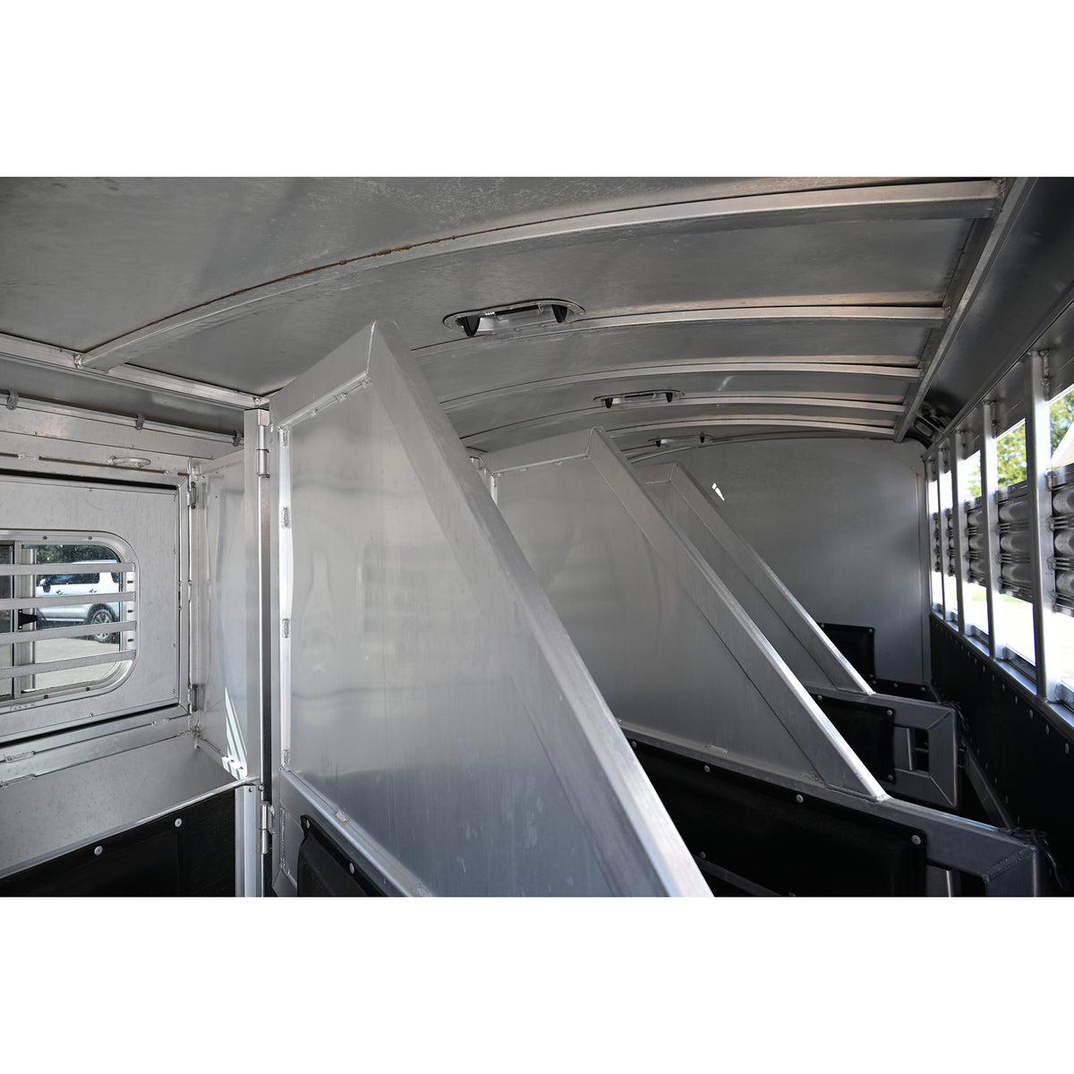 2012 Platinum 4 Horse Trailer with 9' Sierra Living Quarter