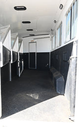 2018 Exiss 4 Horse Endeavor 10' Living Quarter Horse Trailer