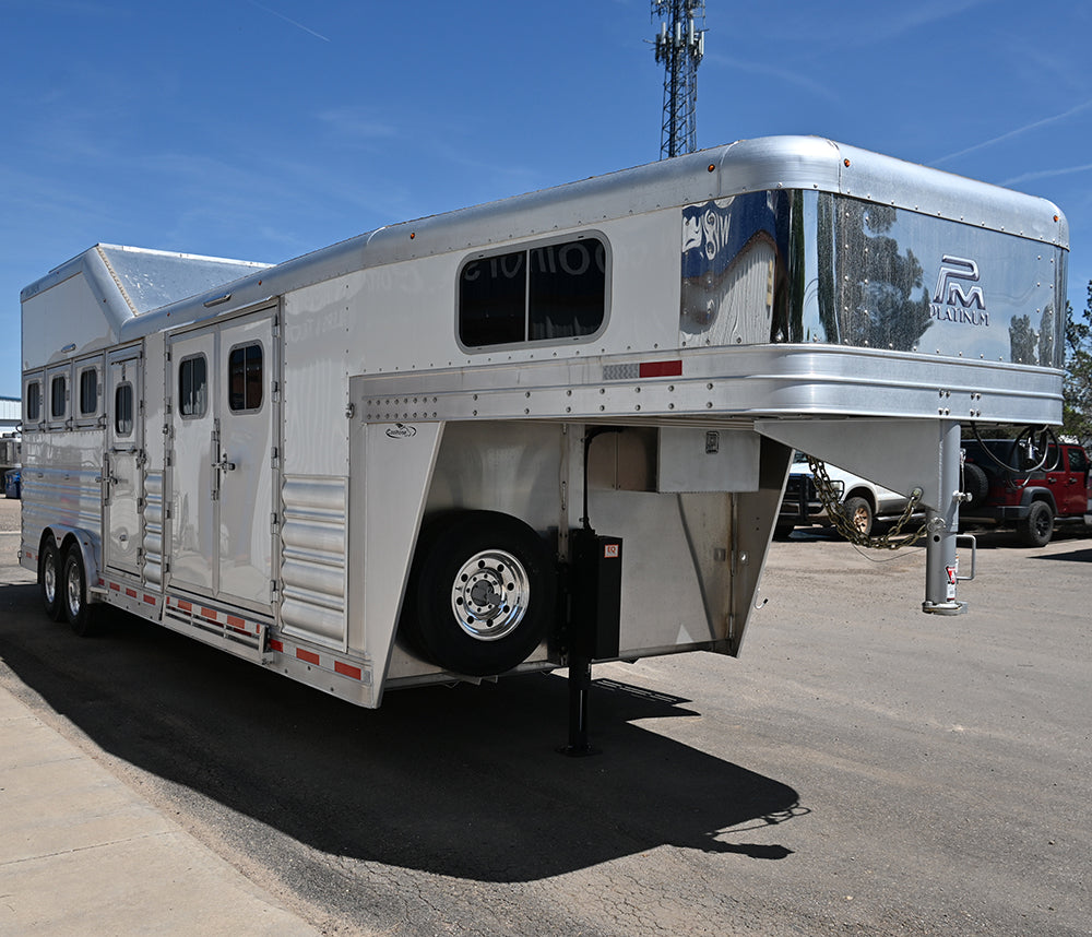 2025 Platinum Coach 4 Horse Gooseneck, Trainer's Tack Model Horse Trailer