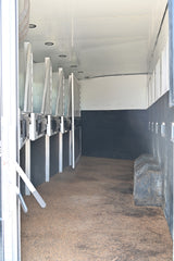 2009 Bloomer 6 Horse 14.5" Living Quarter Horse Trailer with Slide Out