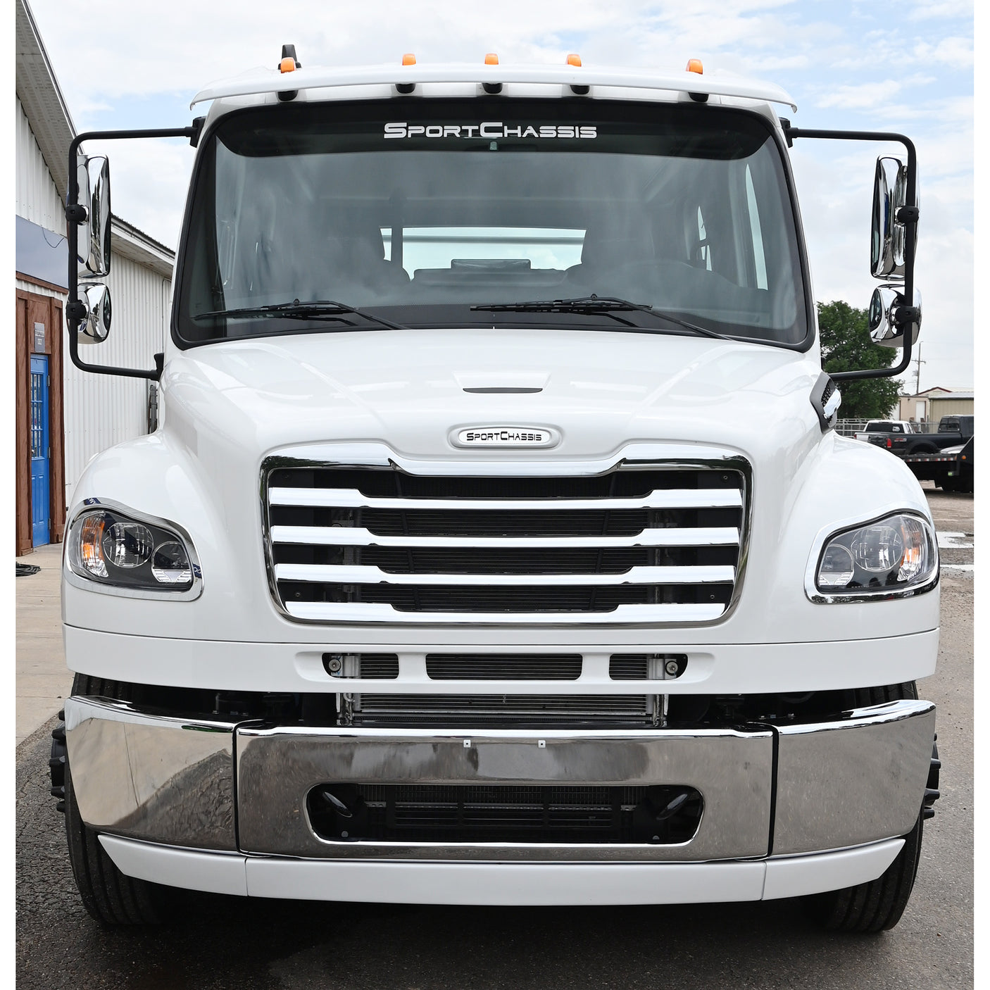 SOLD! 2026 Freightliner M2+ 106 Sportchassis LH5 Luxury Crew Cab Hauler