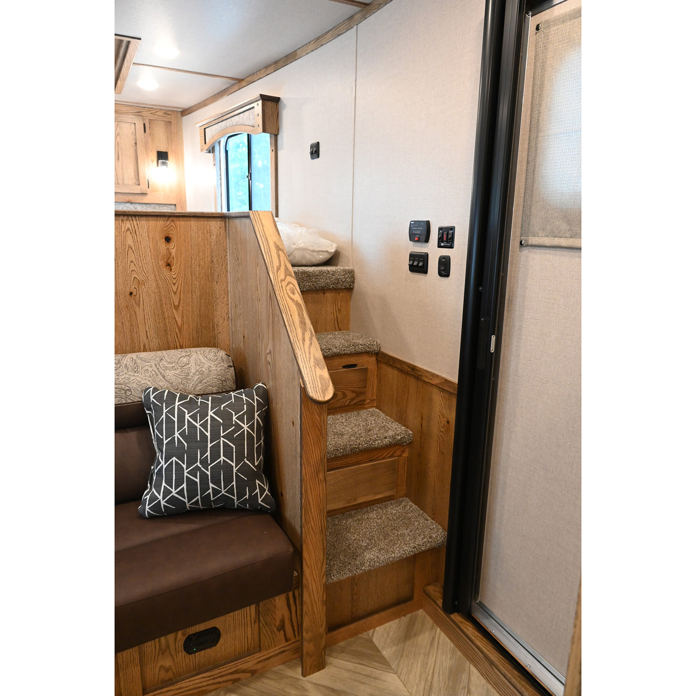 2026 Lakota Charger 2 Horse Trailer 8' Wide with 9' Living Quarter