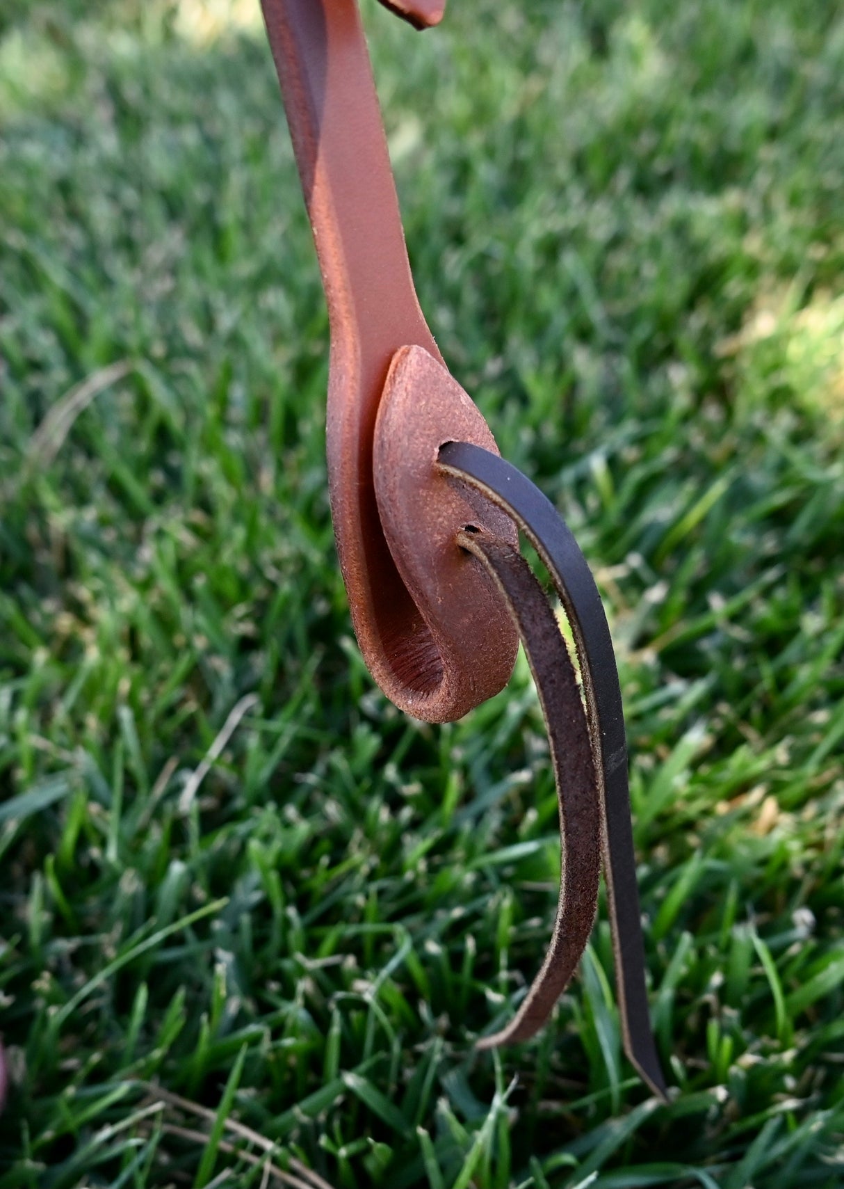 Cowperson Tack 5/8" Harness Leather Slit Ear Headstall with Square Indian Head Concho