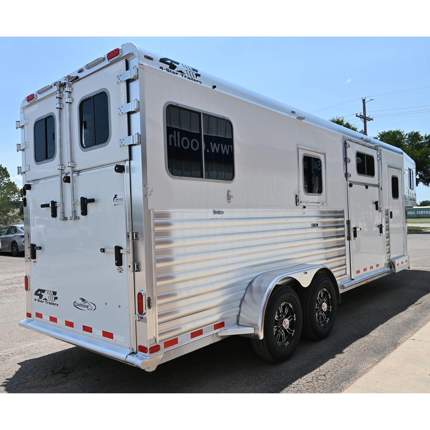 2026 4 Star 2+1 Straight Load 24' Gooseneck Trailer w/ Quiet Ride