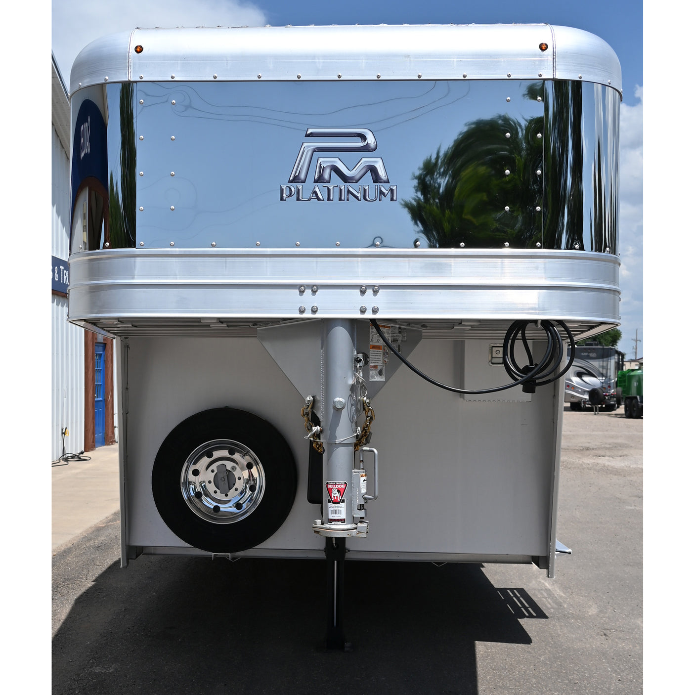 2025 Platinum 7 Horse, Trainers Tack, Rear Load, 10K axles