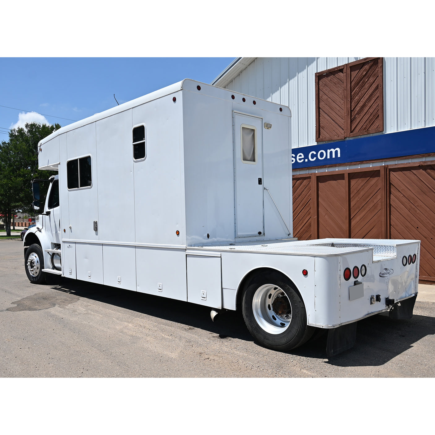 2005 Freightliner M2 Step Deck with 13' LQ and 7'6" Bed