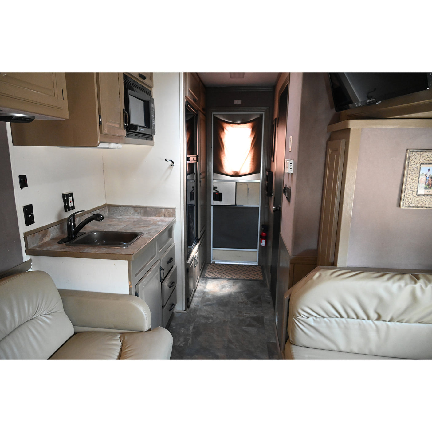 2005 Freightliner M2 Step Deck with 13' LQ and 7'6" Bed