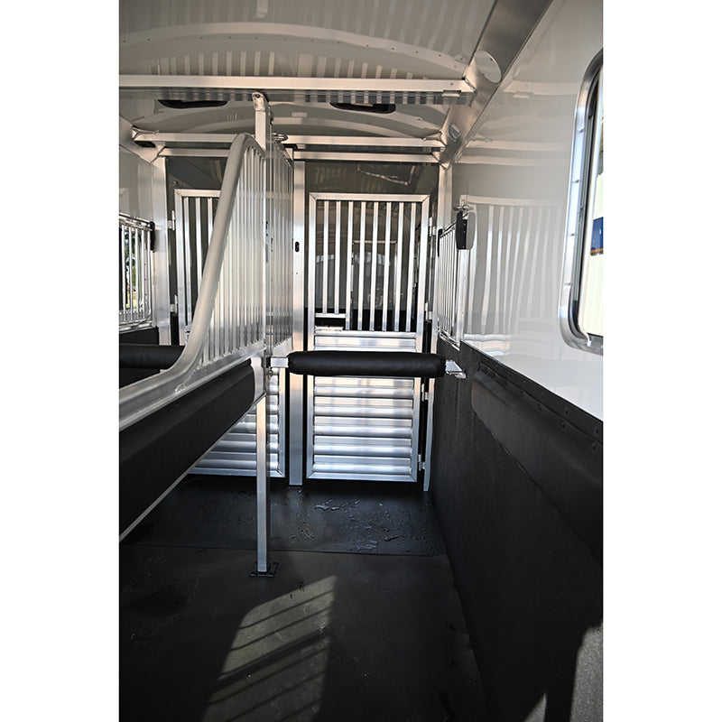 **SOLD** 2025 4 Star 2+1 Straight Load Gooseneck Trailer