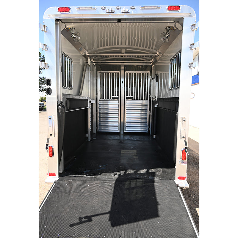 **SOLD** 2025 4 Star 2+1 Straight Load Gooseneck Trailer