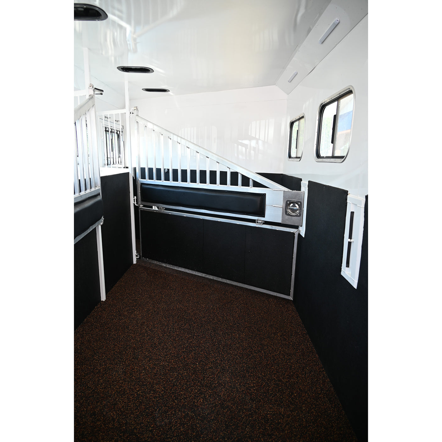 2024 Trails West Sierra 6 Horse Trainer's Trailer