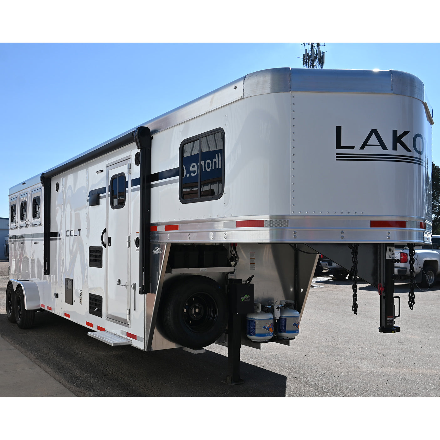 2026 Lakota Colt 3 Horse Trailer with 9' Living Quarter
