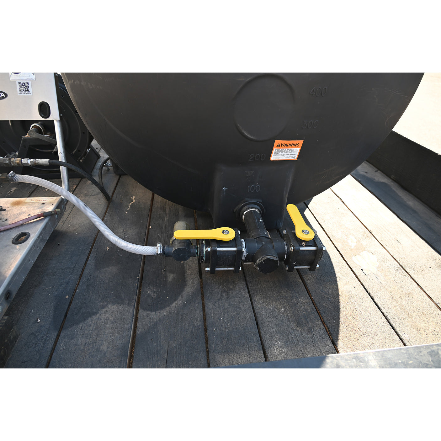 2024 1000 Gallon Pressure Washer on a 14' Load Trail Trailer Lightly Used