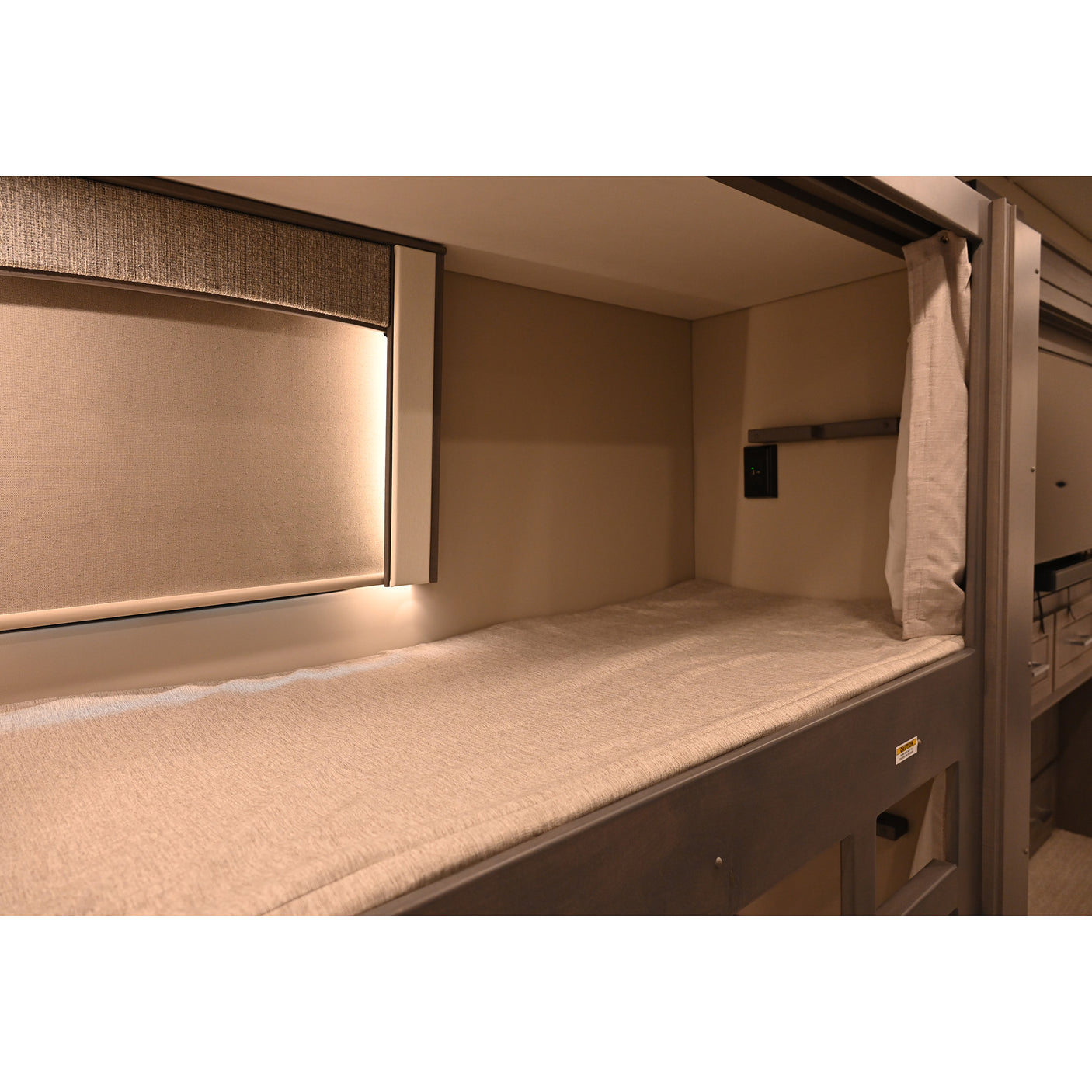 SOLD! 2026 Renegade XL 45' Super C X45BBC Bunk House Model, Freightliner Cascadia 600HP