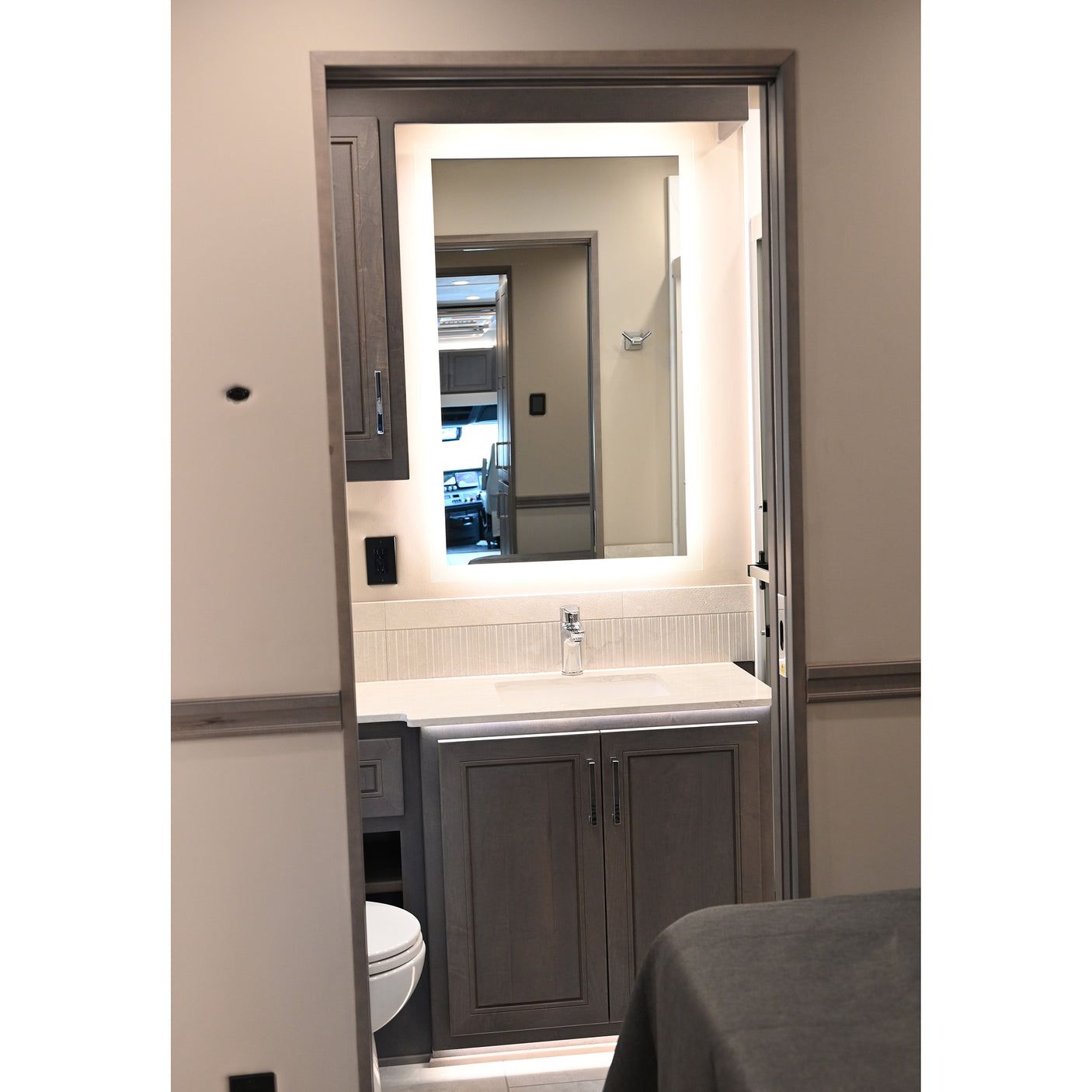 SOLD! 2026 Renegade XL 45' Super C X45BBC Bunk House Model, Freightliner Cascadia 600HP