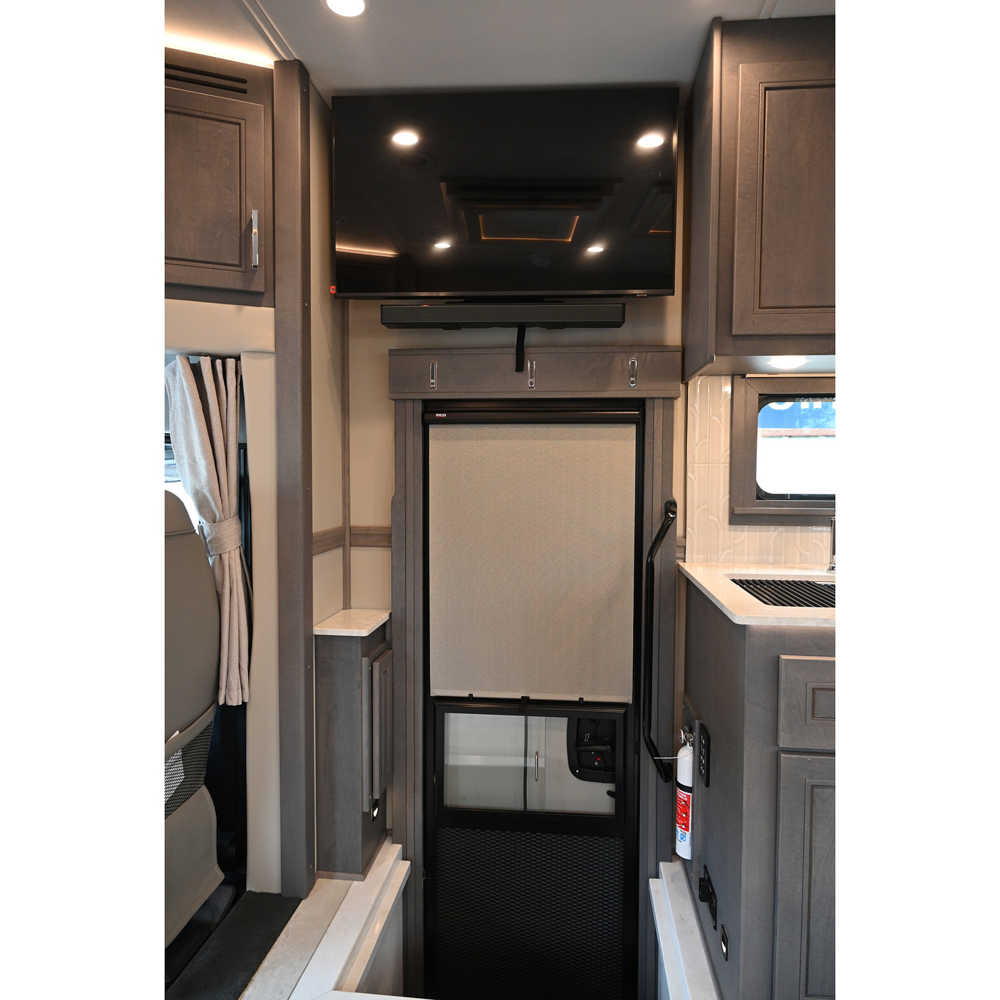 SOLD! 2026 Renegade XL 45' Super C X45BBC Bunk House Model, Freightliner Cascadia 600HP