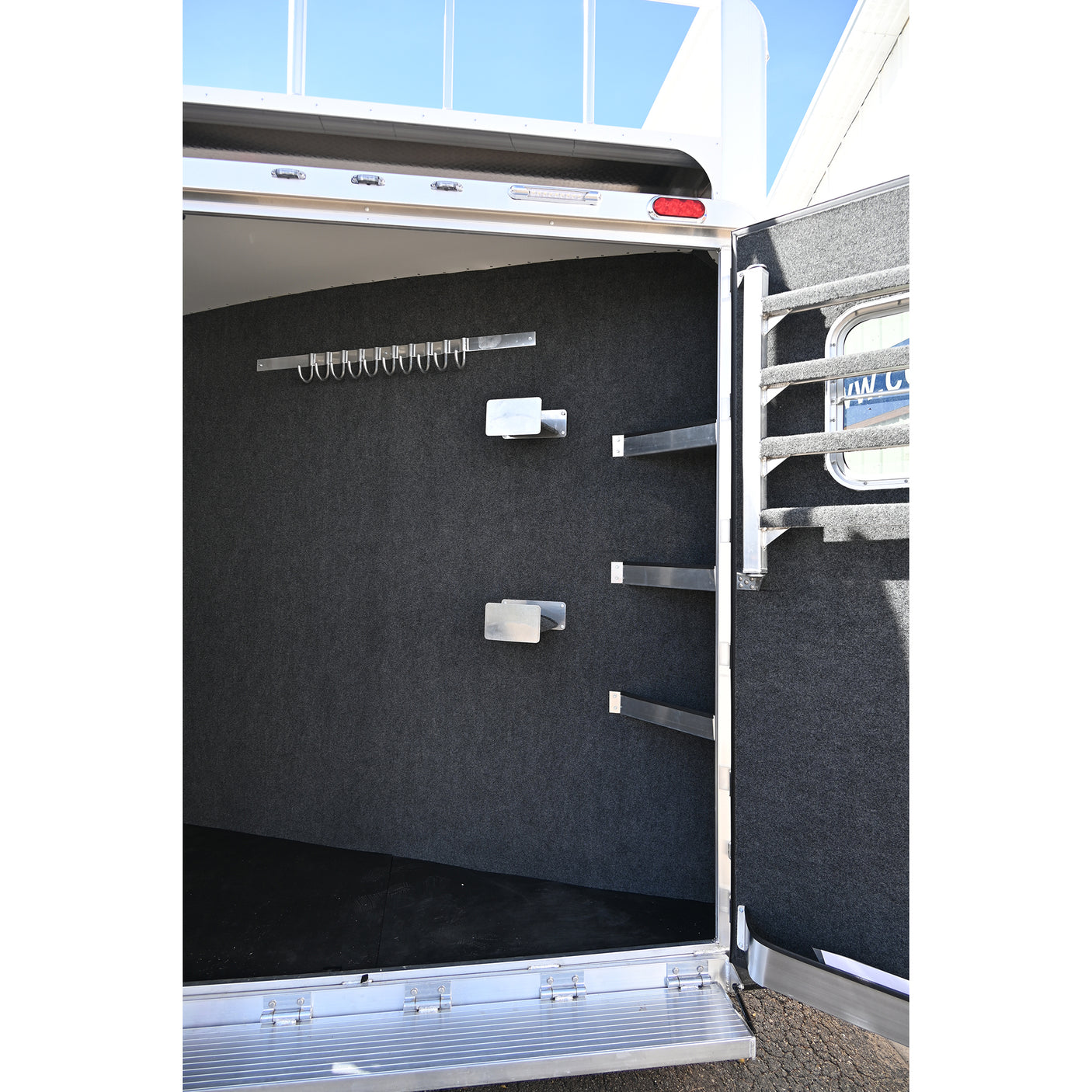 2026 4 Star 4 Horse Bumper Side Load Pull Loaded Horse Trailer