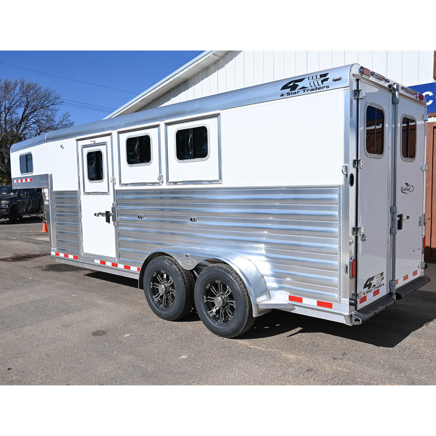 SALE PENDING! 2026 4 Star 3 Horse Trailer 6'10" Wide x 18' Long
