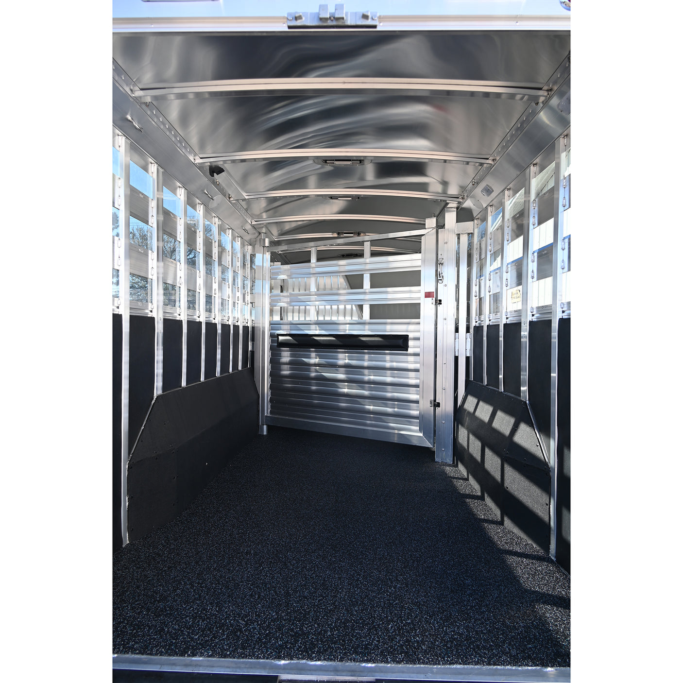 2026 4 Star 24' Deluxe Stock Combo with Cowboy Tack w/ CoolFloor