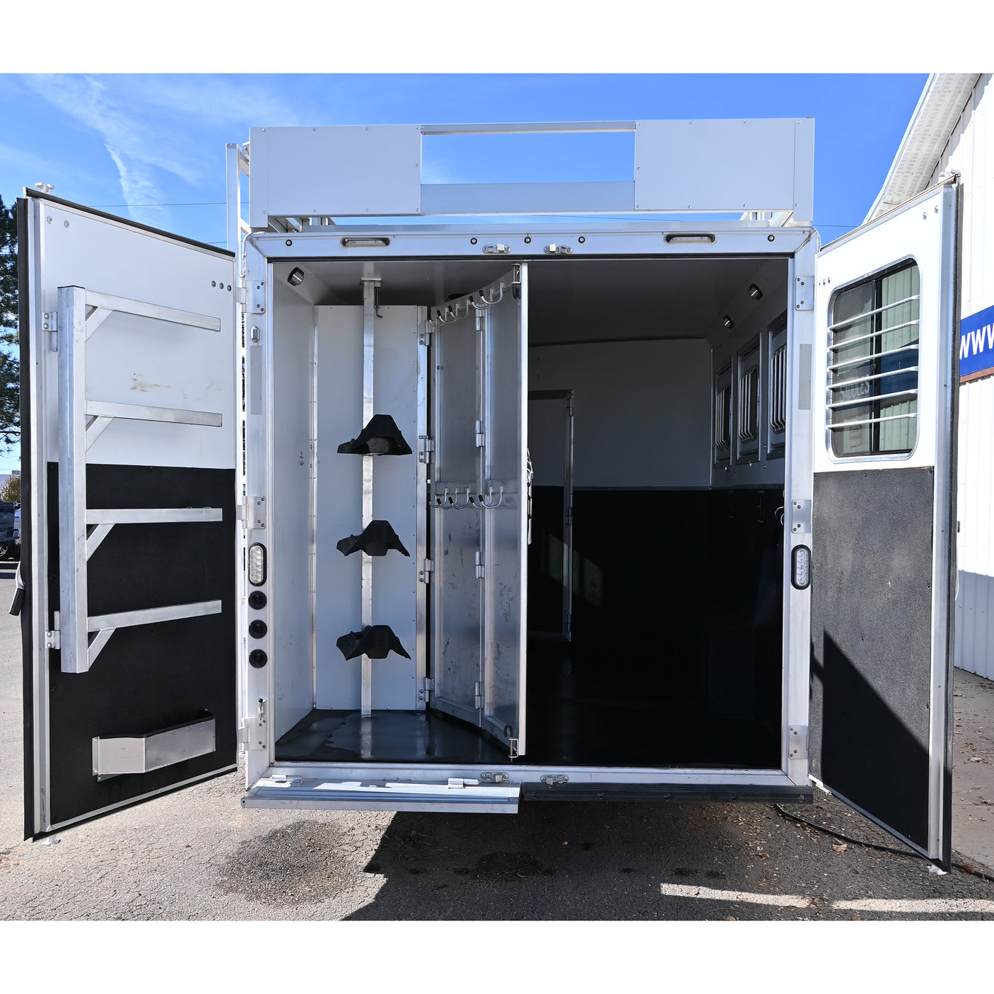 2022 Lakota Charger 3 Horse Trailer with 11' Living Quarter