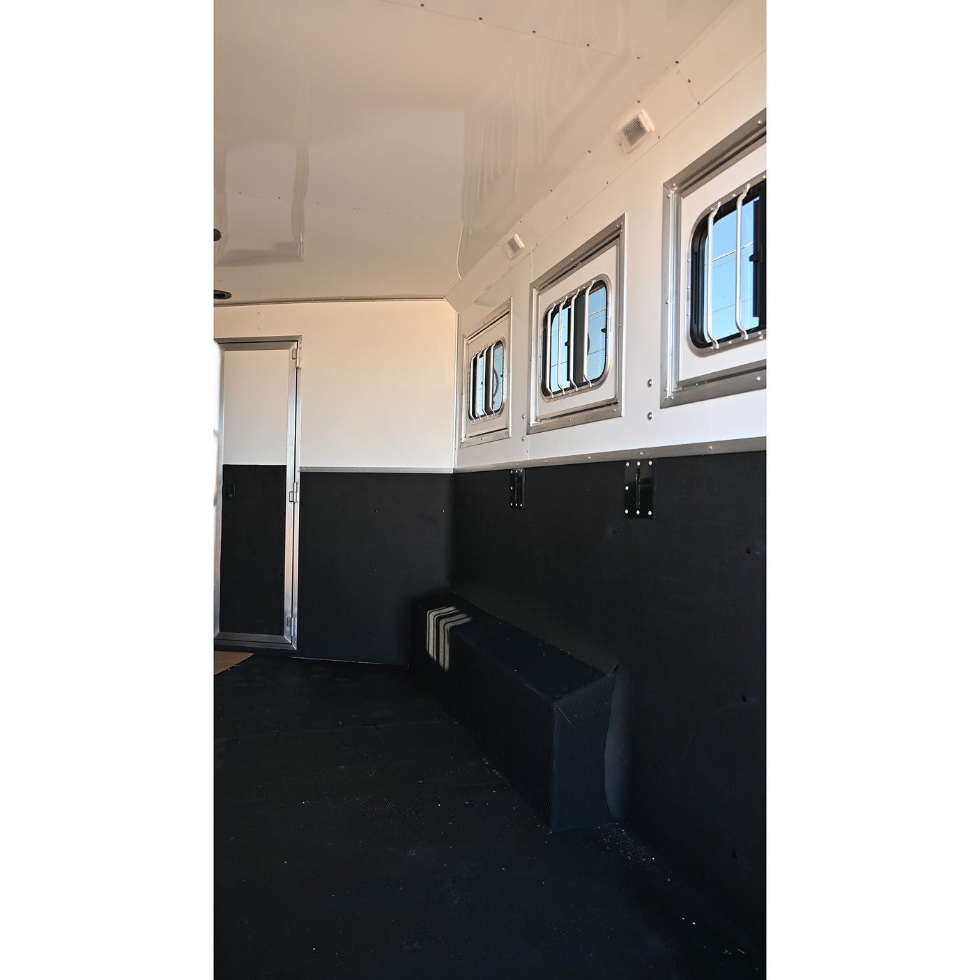 2026 Lakota Colt 3 Horse 9' Living Quarter 8' Wide Horse Trailer