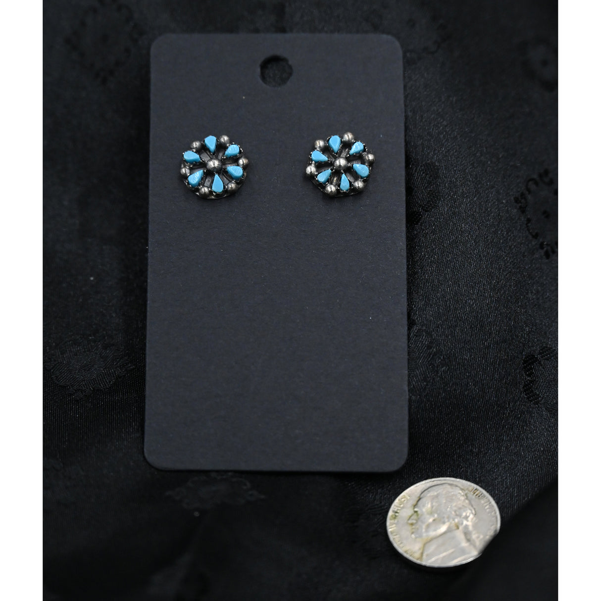 The Lilly Cluster Earrings
