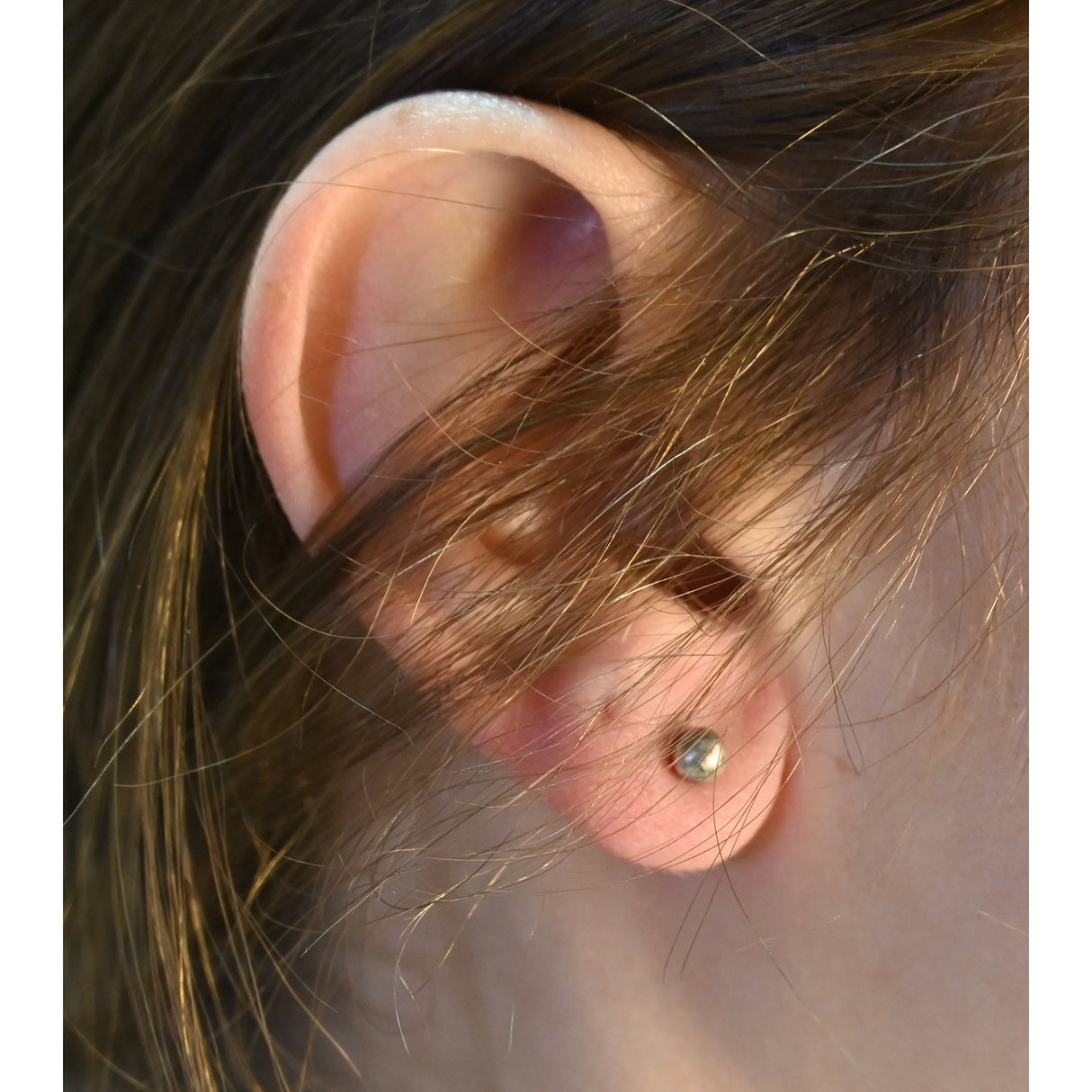 The Lyndsey Small Pearl Stud Earrings