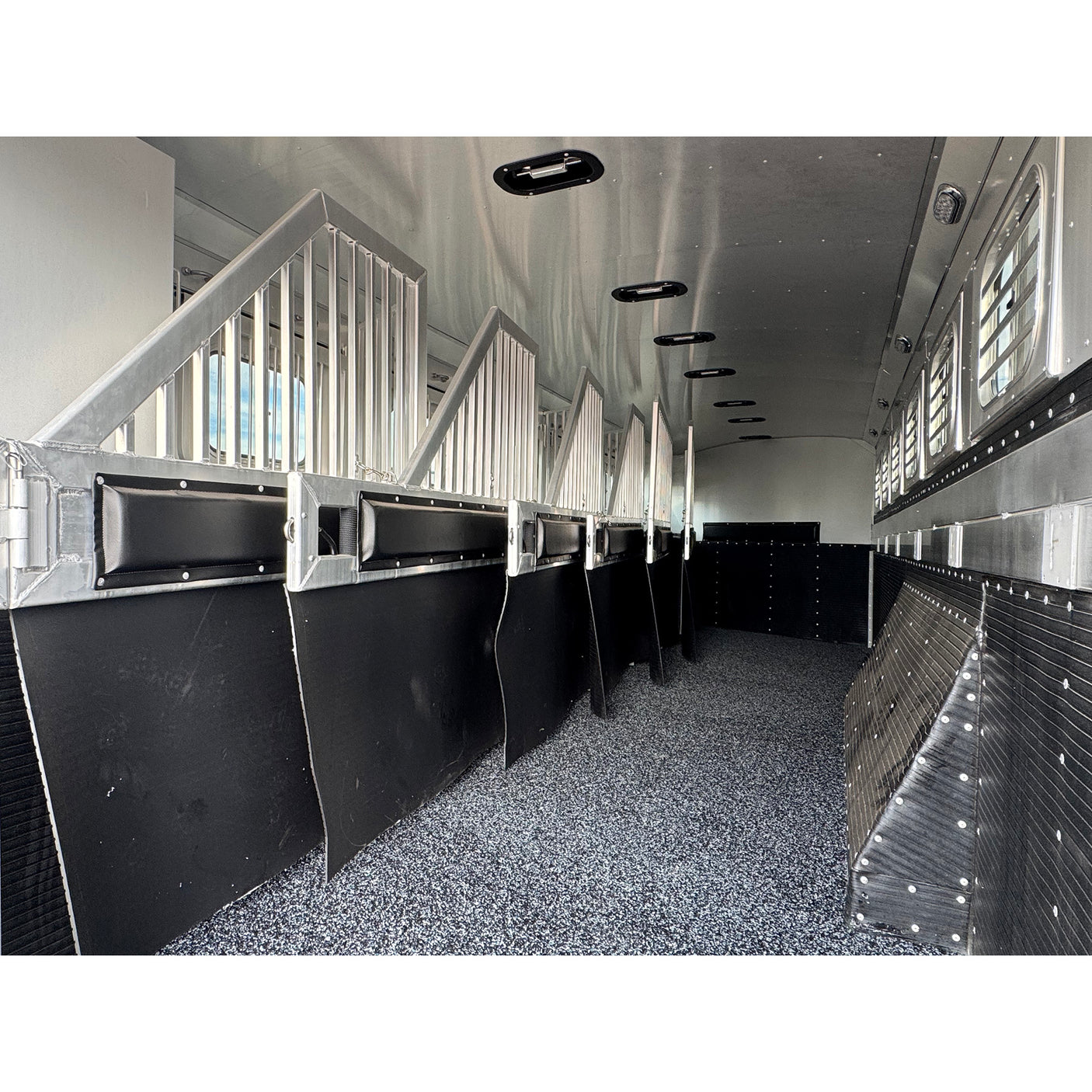 2025 Platinum 7 Horse, Trainers Tack, Rear Load, 10K axles