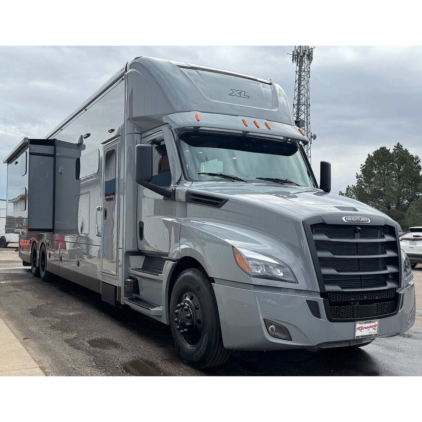 SOLD! 2026 Renegade XL 45' Super C X45BBC Bunk House Model, Freightliner Cascadia 600HP