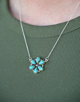 The Mia Necklace