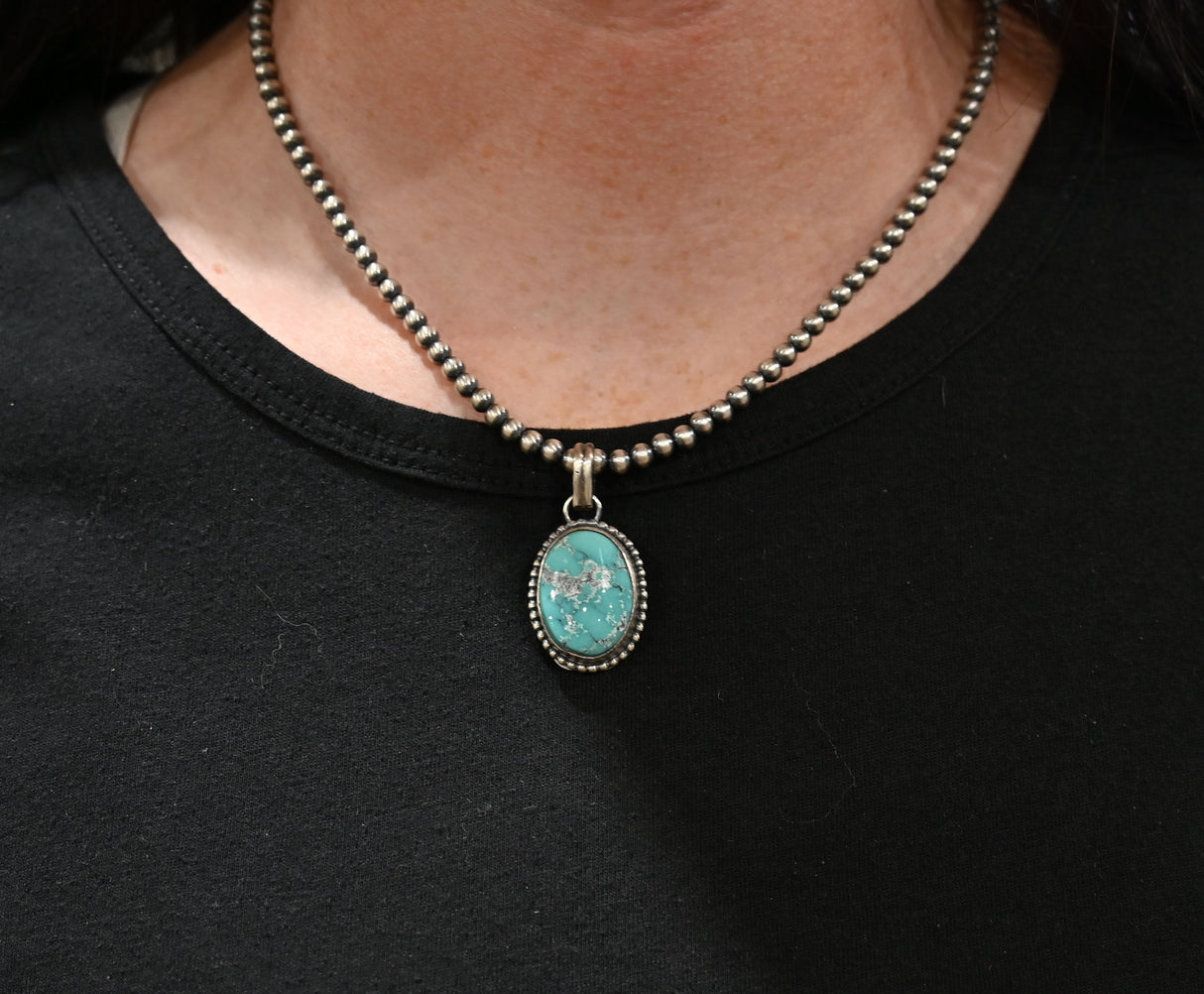 The Harlie Pendant