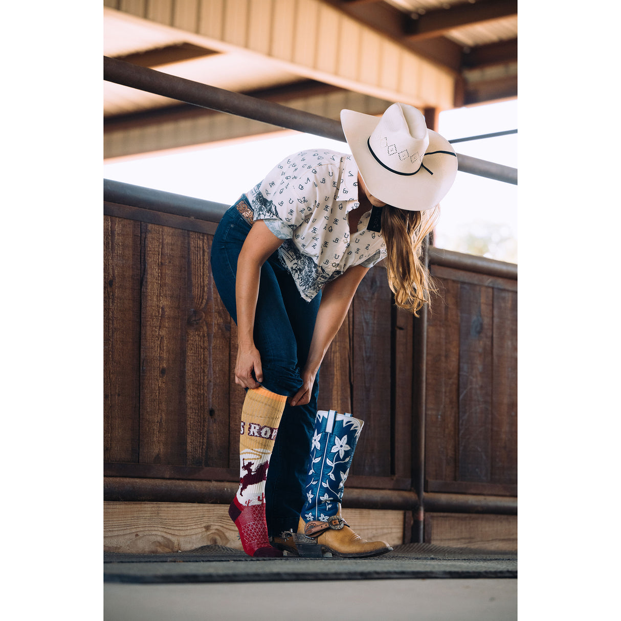 Lucky Chuck Let's Rope Western Performance Socks