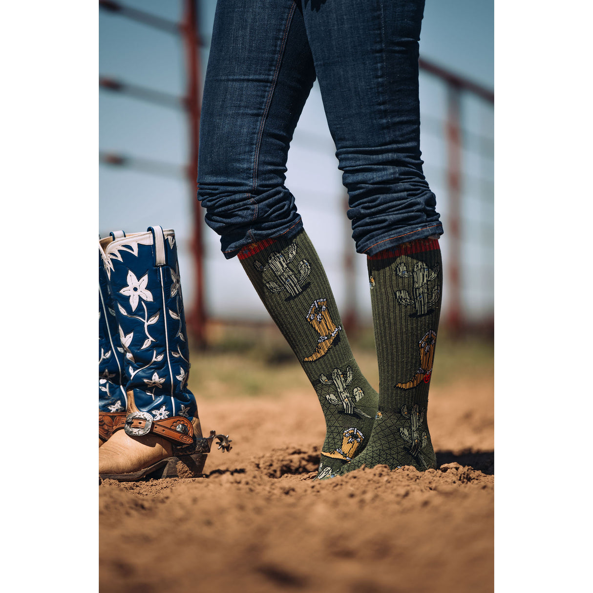 Lucky Chuck Get a Little Western Holiday Western Performance Socks