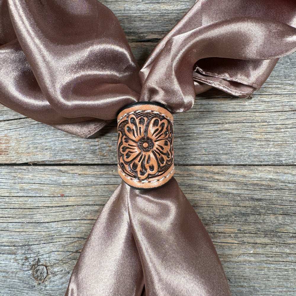 Rodeo Drive Light Oil Floral Leather Wild Rag Slide