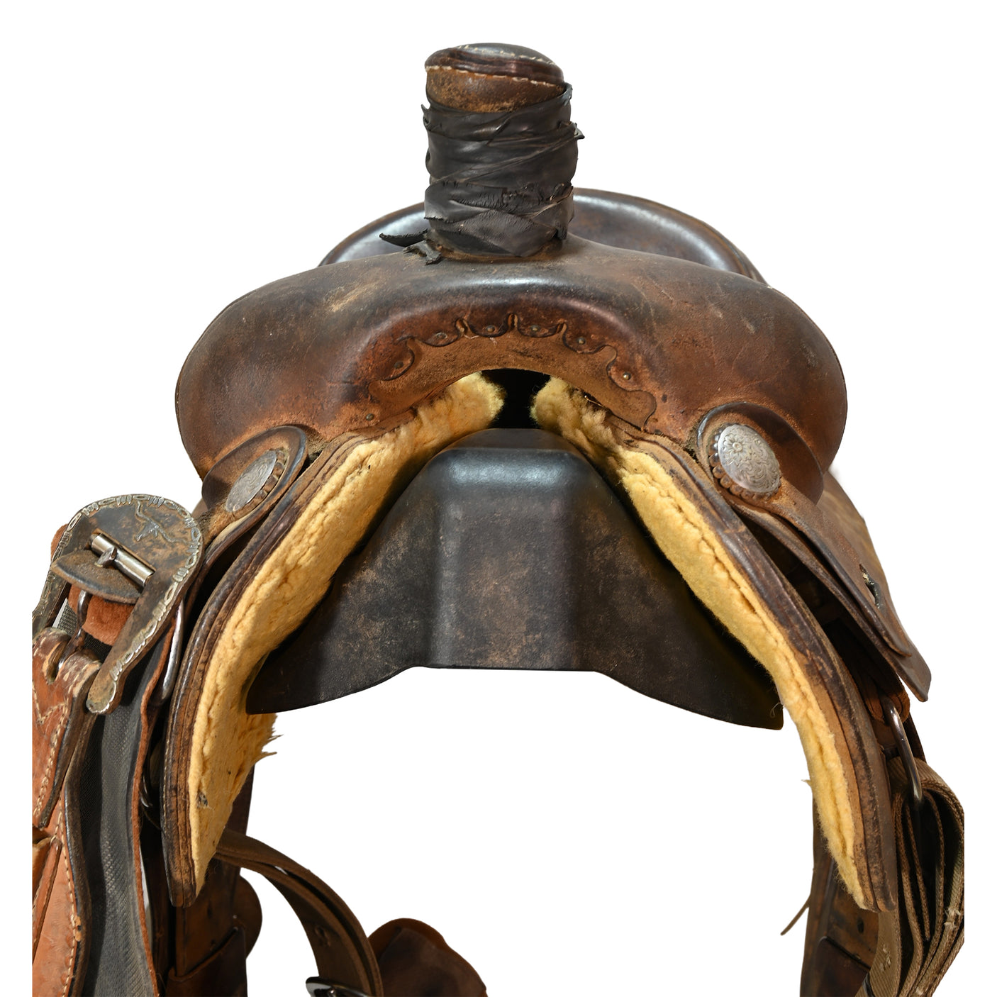 Used 15.5" No Maker Team Roping Saddle