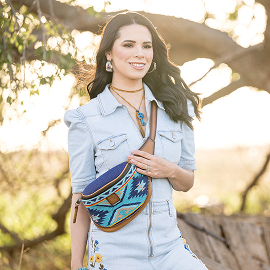 STS Ranchwear Mojave Sky Belt Bag