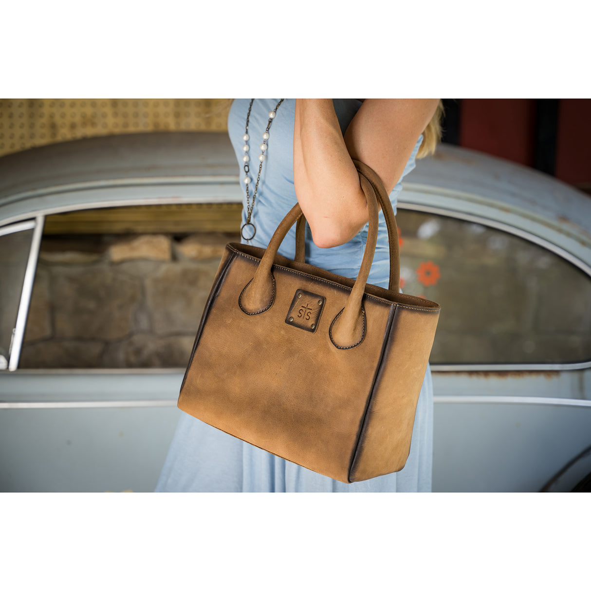 STS Ranchwear Baroness Basic Bliss Satchel